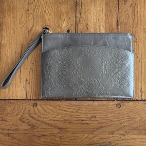 Hobo International Noa Embossed Clutch Wristlet Gray Tooled Leather